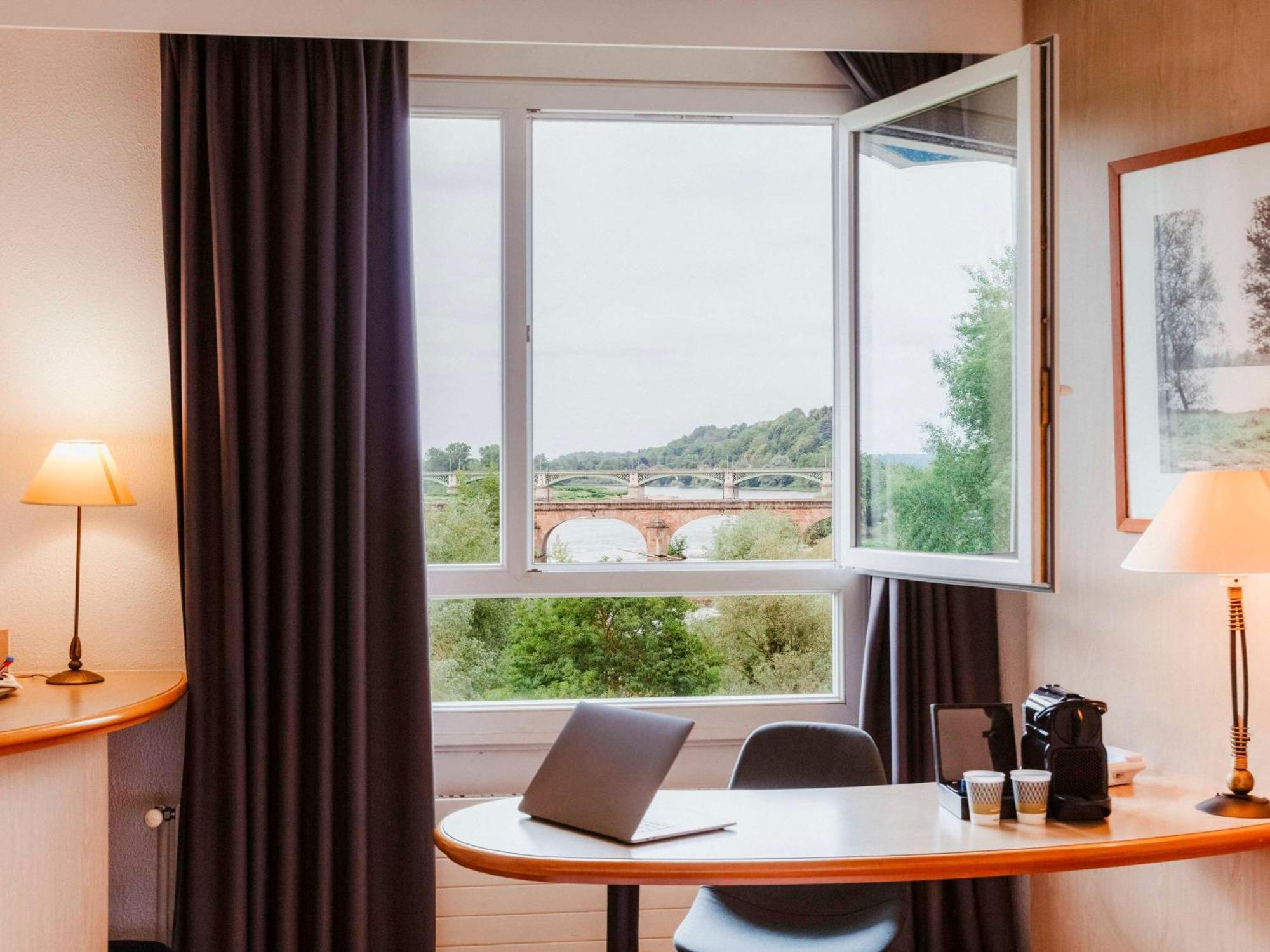 Mercure Nevers Pont De Loire Dış mekan fotoğraf
