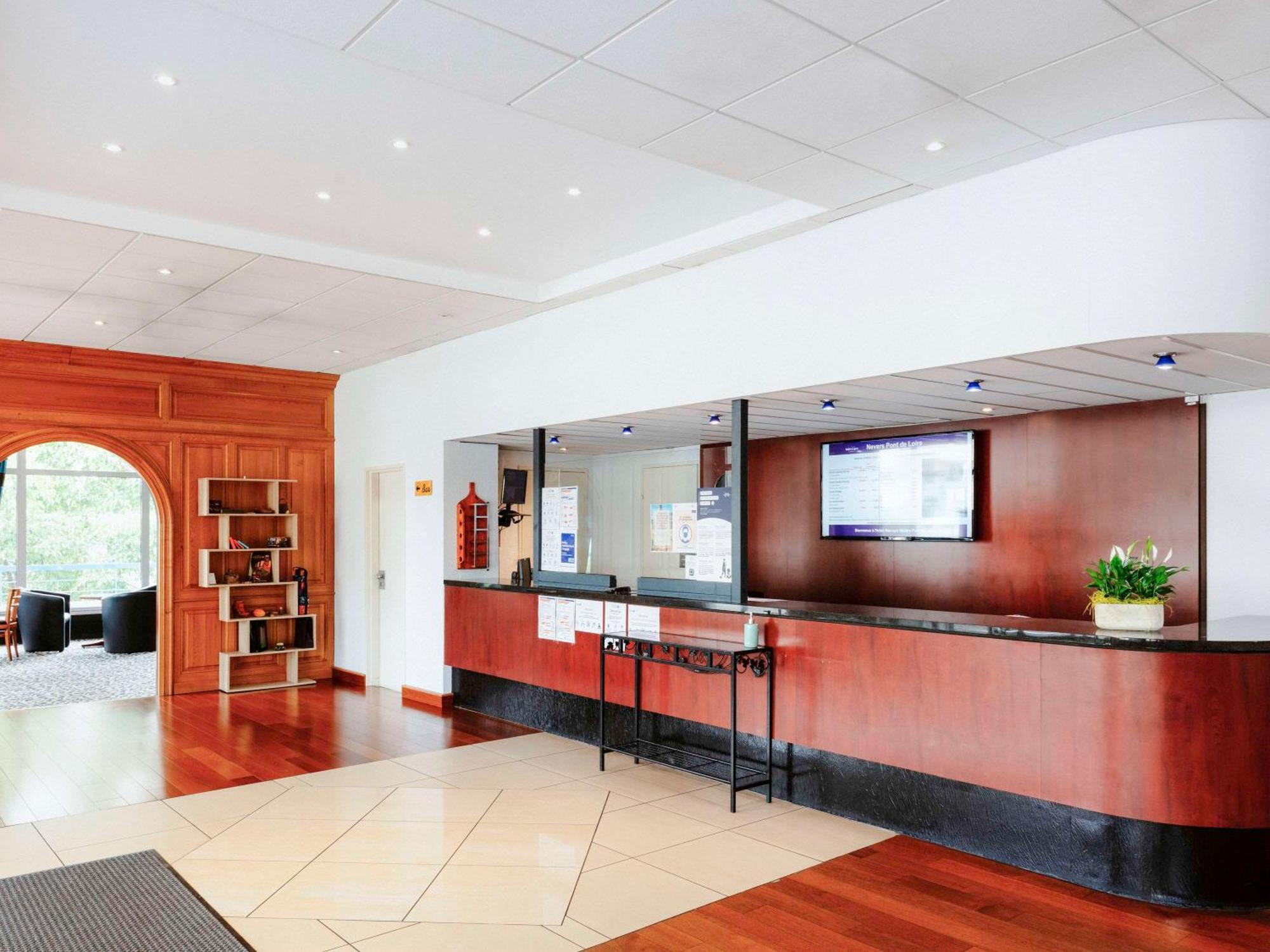 Mercure Nevers Pont De Loire Dış mekan fotoğraf