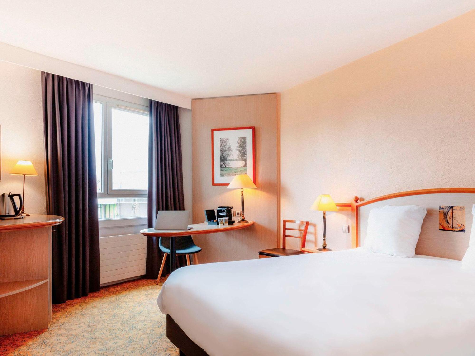 Mercure Nevers Pont De Loire Dış mekan fotoğraf